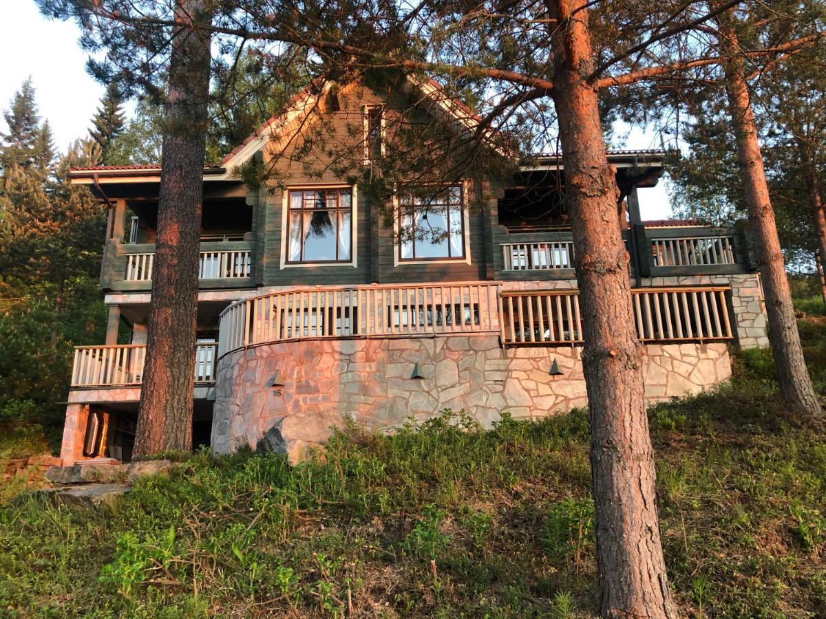 Tahkonhovi Golden Chalet Экстерьер фото