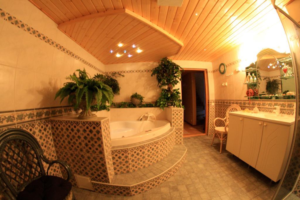 Tahkonhovi Golden Chalet Экстерьер фото